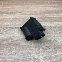 4F0820511A 0132801359  Air flap motor/actuator Audi A6 S6 C6 4F