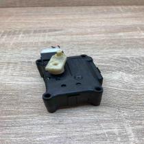 2K440 30860  With Plug Air flap motor/actuator Nissan Almera Tino