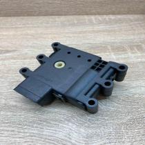 4723E   Air flap motor/actuator Mazda 6