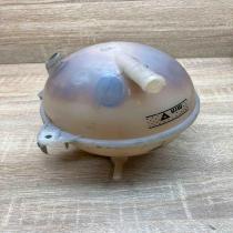1K0121407A   Coolant expansion tank/reservoir Skoda Superb B6 (3T)