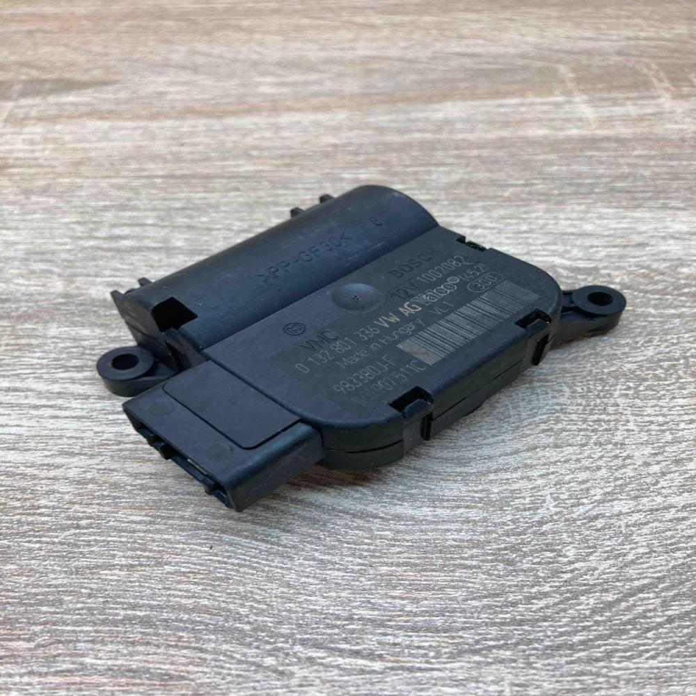 1K0907511C 0132801336  Air flap motor/actuator Volkswagen PASSAT B6