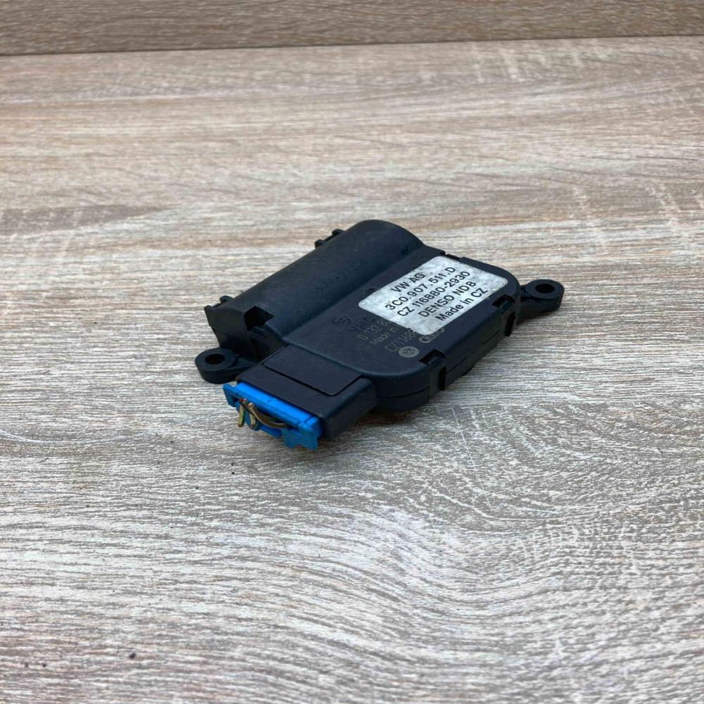 3C0907511D 116880 2930 With Plug Air flap motor/actuator Volkswagen PASSAT B6