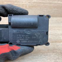 4F0820511A 0132801359  Air flap motor/actuator Audi A6 S6 C6 4F