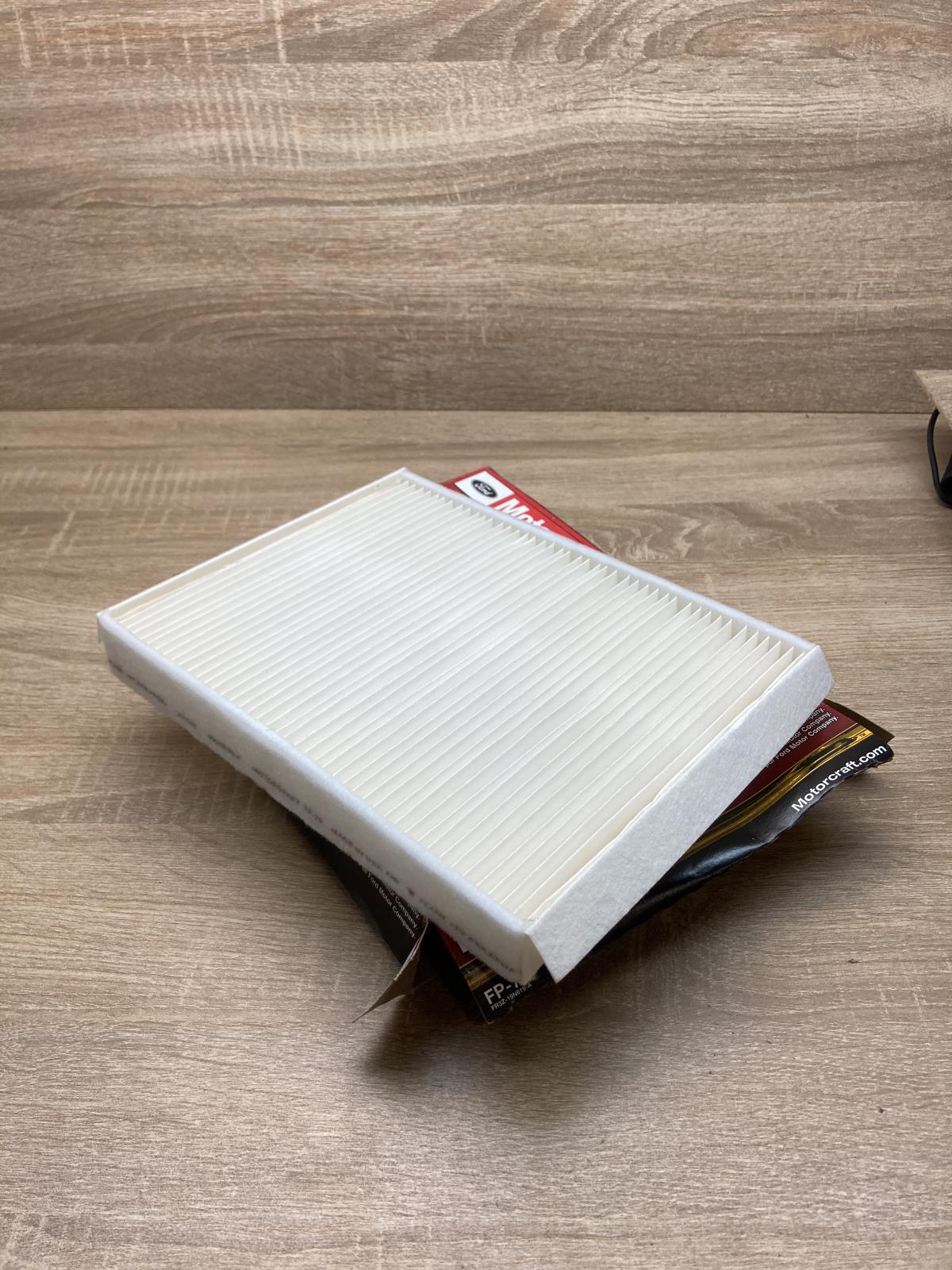 5277386 FR3Z 19N619 A FR3Z19N619A Cabin air micro filter Ford Mustang V