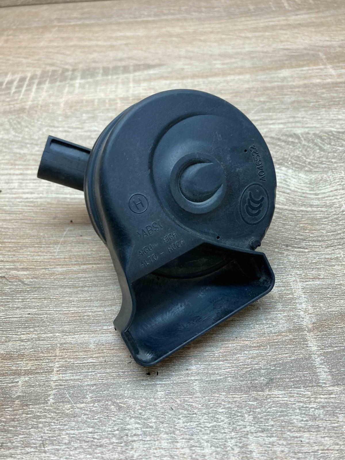 A046522 AM80S R 55307 Horn signal Volkswagen PASSAT B6