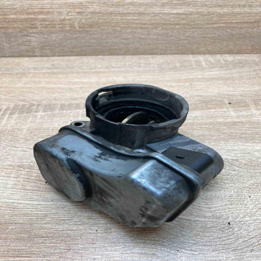 03G128063B   Throttle valve Volkswagen PASSAT B6