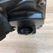 03G131501   EGR valve Volkswagen PASSAT B6