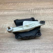 063700 7960 2120 12V 5F  Air flap motor/actuator Toyota Prius (XW20)