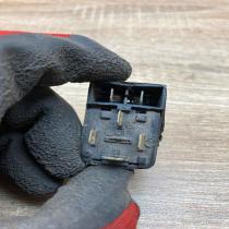 10R027026   Other relay Volkswagen PASSAT B6