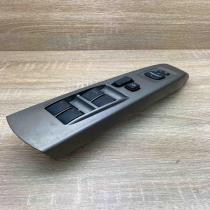 84820 47050  LHD Electric window control switch Toyota Prius (XW20)