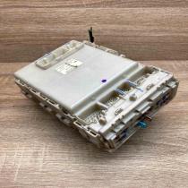 80411 6048 8G31 1496  Fuse module Toyota Prius (XW20)