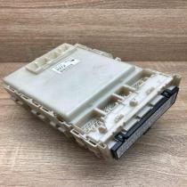 30723 0073 3K19 0464  Fuse module Toyota Prius (XW20)