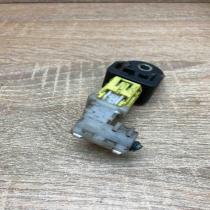 89173 12170 Used With Plug Airbag deployment crash/impact sensor Toyota RAV 4 (X