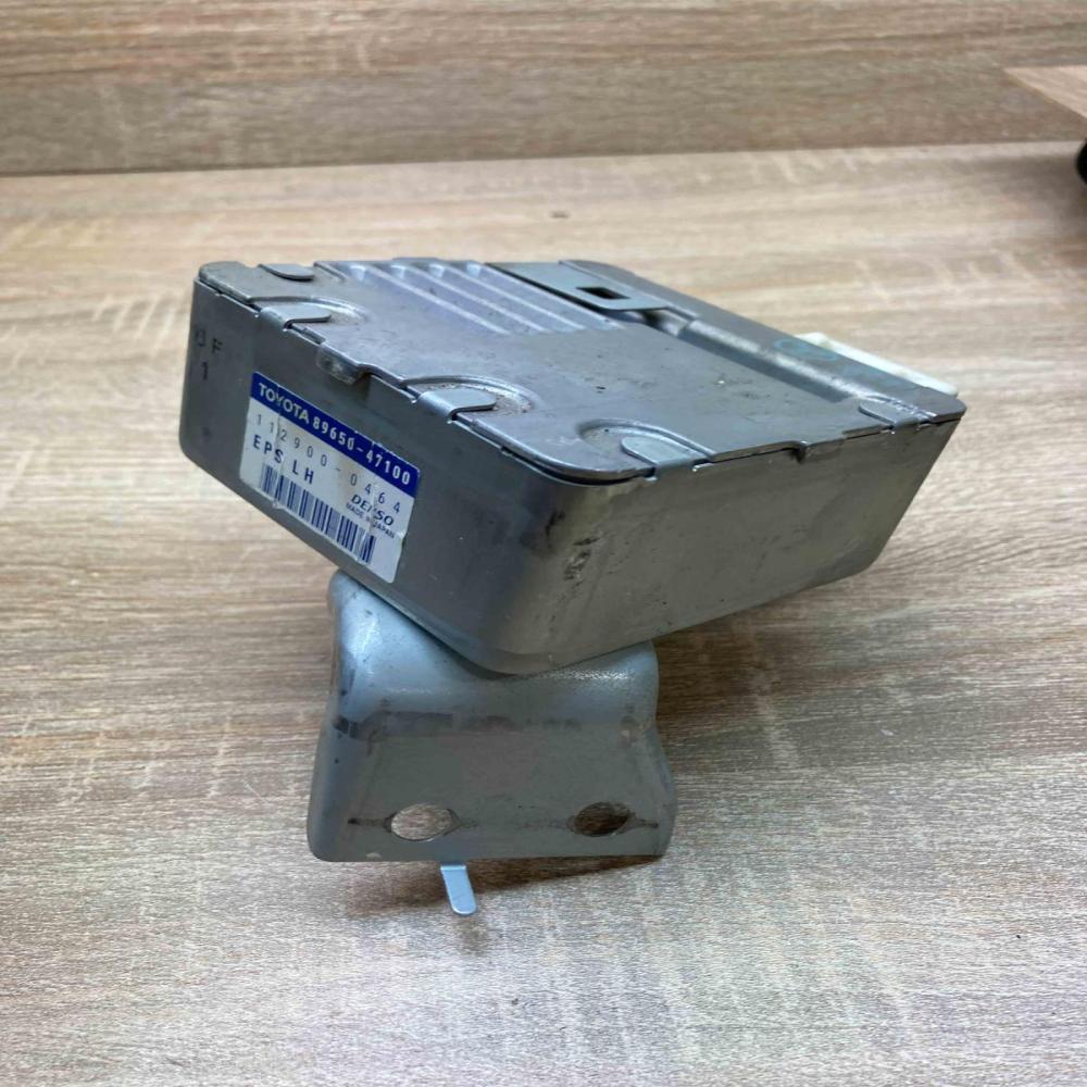 89650 47100 EPS LH  Power steering control unit/module Toyota Prius (XW20)