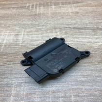 0132801363 116880 2872 Used Air flap motor/actuator Volkswagen Golf Plus