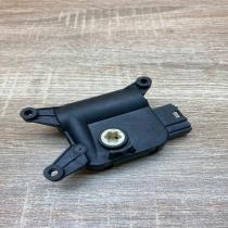 0132801363 116880 2872 Used Air flap motor/actuator Volkswagen Golf Plus