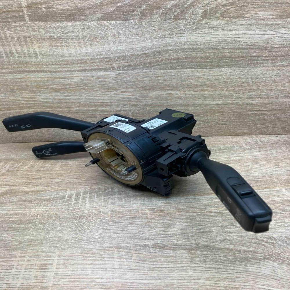 3C9953513C 3C0959653  Wiper turn signal indicator stalk/switch Volkswagen PASSAT