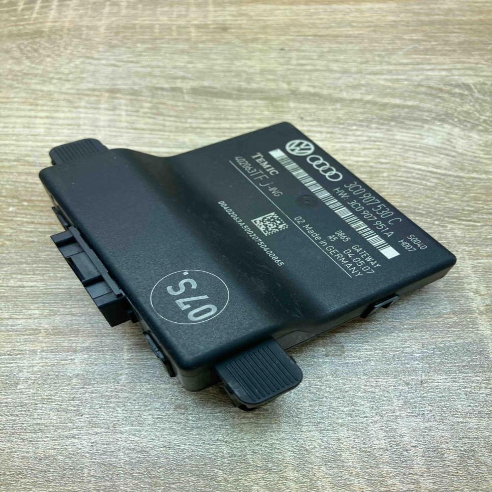 3C0907530C 3C0907951A Used Gateway control module Volkswagen PASSAT B6