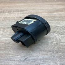 1K0941431A   Light switch Volkswagen Golf VI