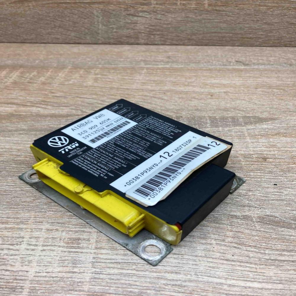 3C0909605M 39112512  Airbag control unit/module Volkswagen PASSAT B6