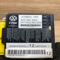 3C0909605M 39112512  Airbag control unit/module Volkswagen PASSAT B6