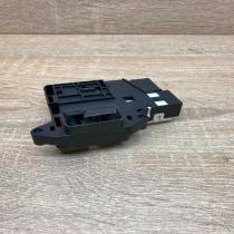 EBF61615803 DM A 01  Front door lock AC 428