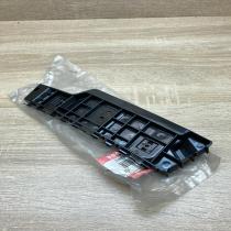 71821M68K00 71821 68K00  Rear bumper mounting bracket Suzuki Alto