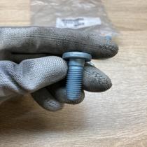 362242  5 Pcs Nuts/bolts Citroen C3