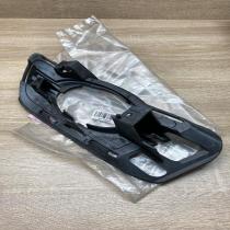 A2048852523  Right side Front fog light trim/grill Mercedes-Benz C W204