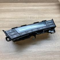 75D725 55900 47010  Climate control unit Toyota Prius (XW30)