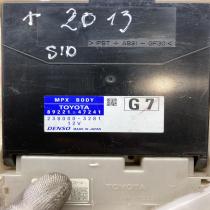 89221 47241 82730 47420 A 238000 3281 Fuse module Toyota Prius+ (ZVW40)