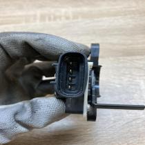 89510 47010 8951047010  Acceleration sensor Toyota Prius+ (ZVW40)