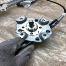 90186593  Left side Front window lifting mechanism without motor Opel Kadett E
