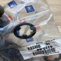 622566  10 Pcs Headlight part Peugeot 106
