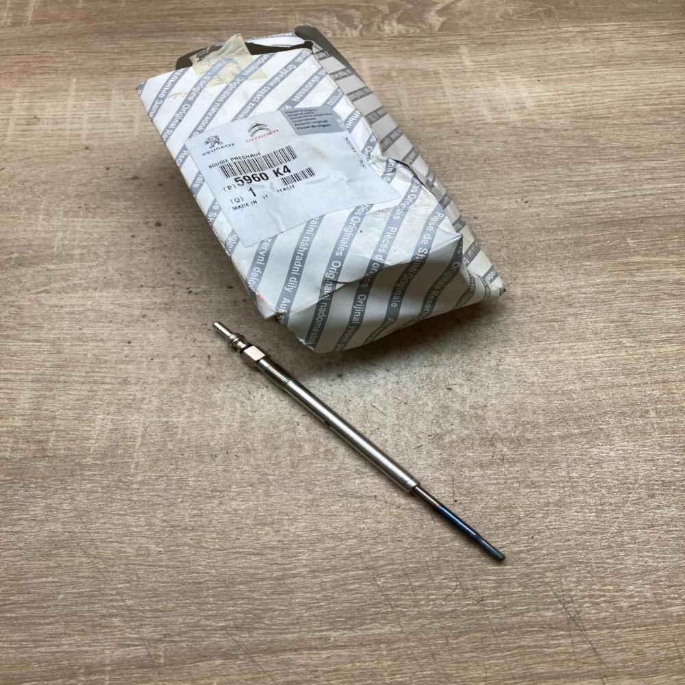 5960K4 276003411 5960 K4 Glow plug Peugeot Boxer