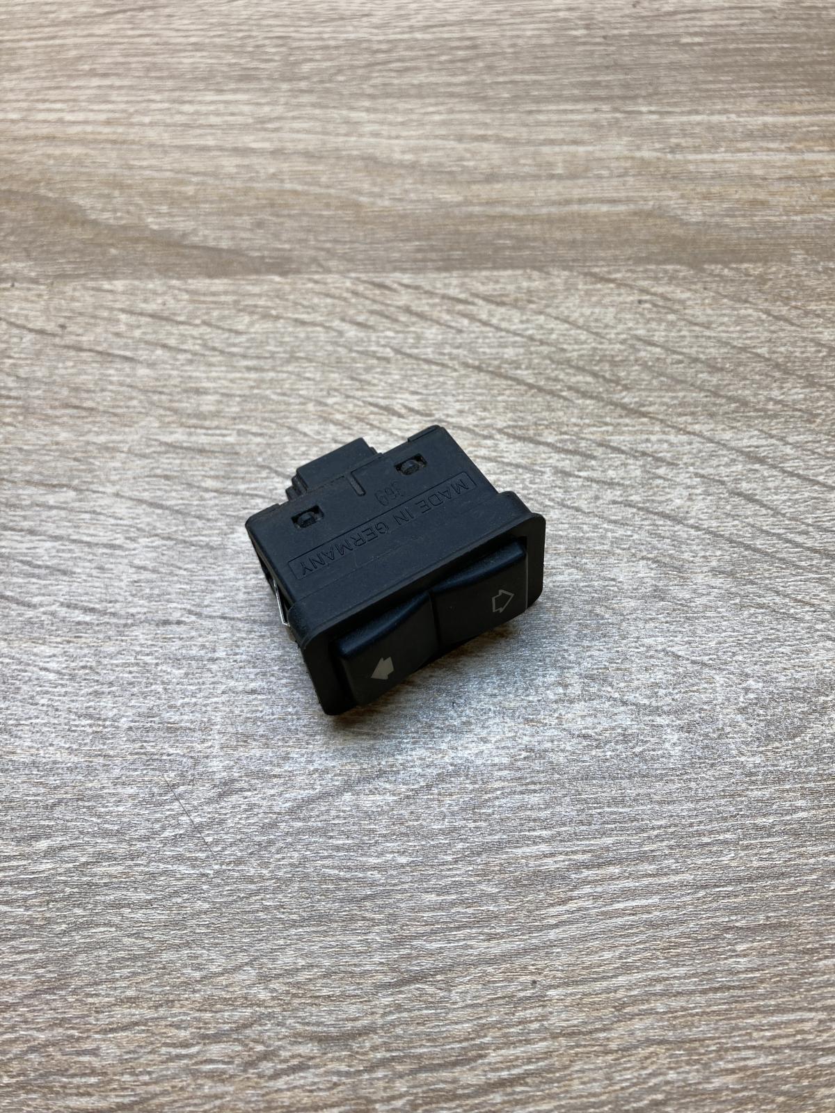 8368974   Electric window control switch BMW 5 E39