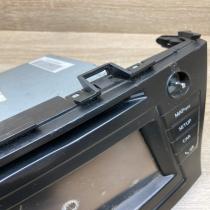 86140 47020 8614047020  Radio/CD/DVD/GPS head unit Toyota Prius+ (ZVW40)