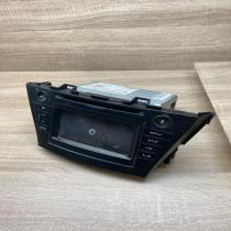 86140 47020 8614047020  Radio/CD/DVD/GPS head unit Toyota Prius+ (ZVW40)