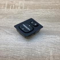 183574 769746D  Wing mirror switch Toyota Avensis T250