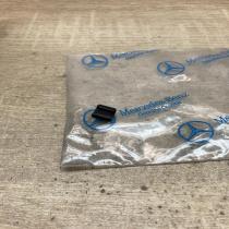 0009873945   Tailgate trim Mercedes-Benz E W124