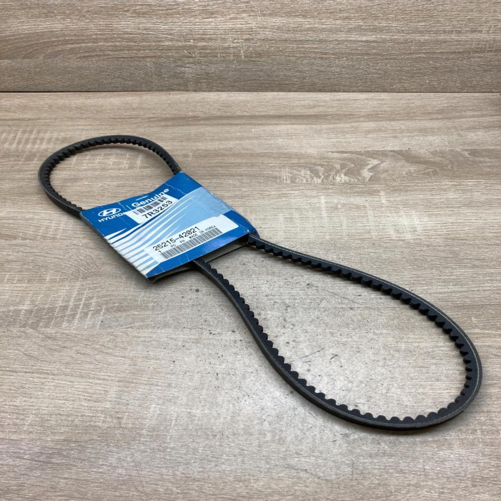 25215 42021 2521542021  Alternator belt Hyundai Galloper