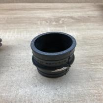 8976037   Air intake duct part Saab 900 CD