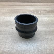 8976037   Air intake duct part Saab 900 CD
