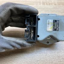 87165 47020 499300 1200  Heater blower motor/fan resistor Toyota Prius (XW20)