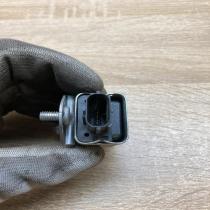 89860 47040 187900 0891  Airbag deployment crash/impact sensor Toyota Prius (XW2
