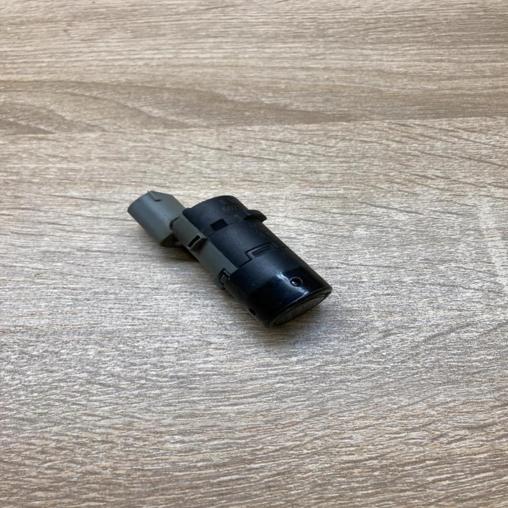 6938742 6940499  Parking PDC sensor BMW 5 E60 E61