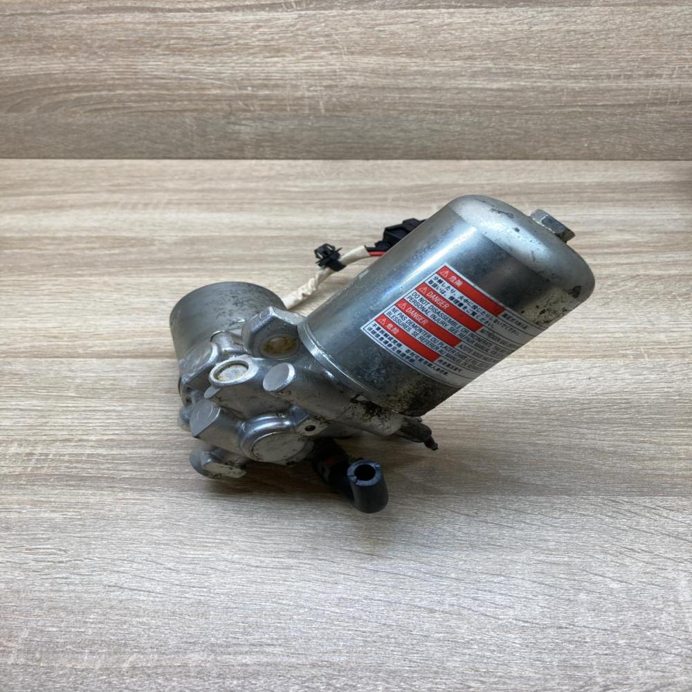 15Z09A980   Electric power steering pump Toyota Auris E180