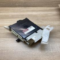 89221 47140 82730 47450 A  Fuse module Toyota Prius (XW30)