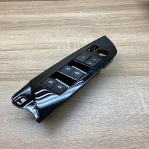 515676A 84040 47070  Electric window control switch Toyota Prius (XW50)