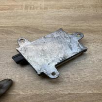 88162 0W270 A2X75009702  Blind spot control module Toyota Prius+ (ZVW40)